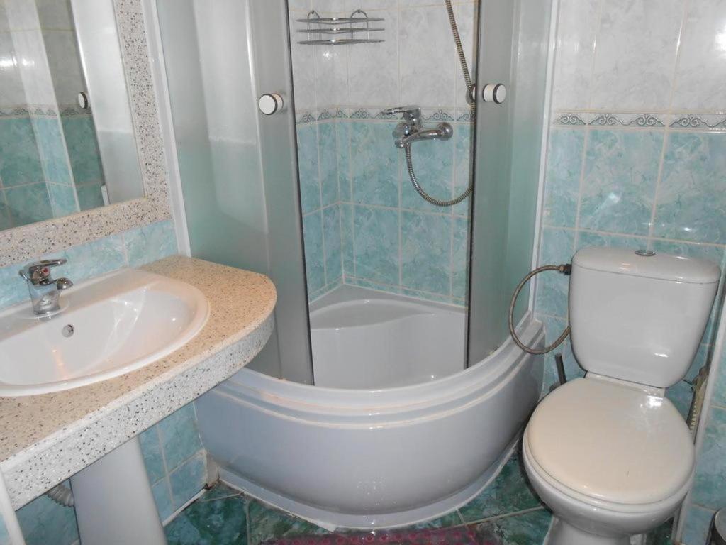 Zhibek Zholy Hotel Astana Rum bild